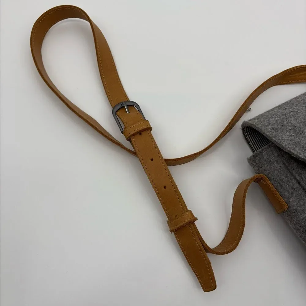 HEARTH & HAND with Magnolia Gray Felted Textile & Tan Leather Crossbody